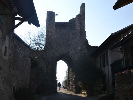 Tor von Nernier