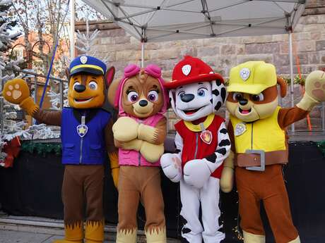 Déambulation de mascottes Déambulation de mascottes