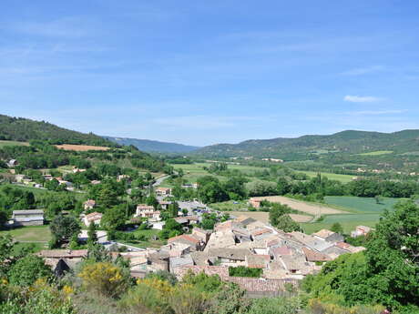 Village d'Estoublon