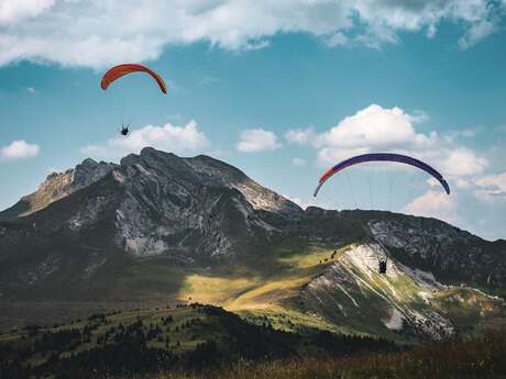 Activité parapente avec MCF