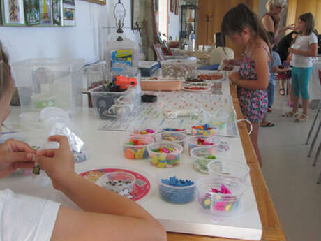 Atelier Bijoux fous - L'été à Beauséjour