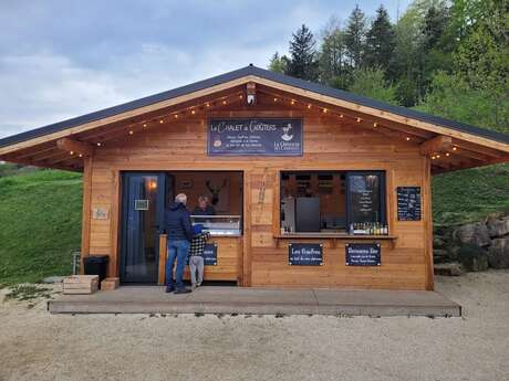 Le chalet à goûters de la chèvrerie des Cabrioles