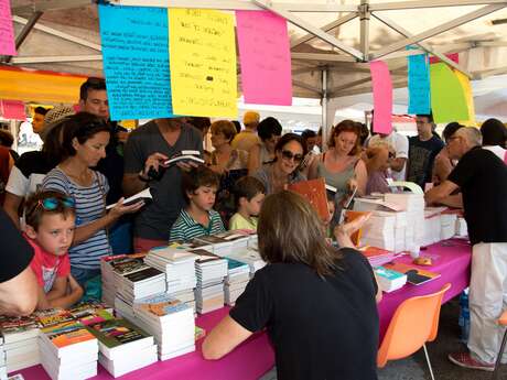 Salon du livre "La ruche des Mots"