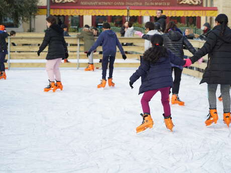 Les Noëls insolites : La patinoire