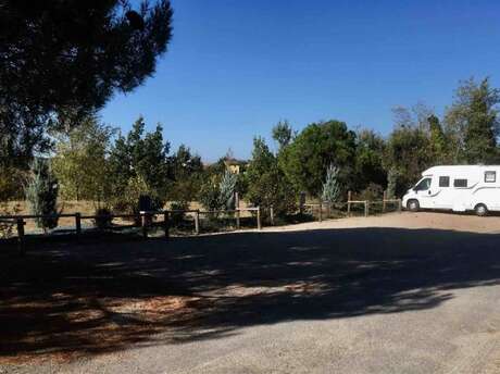 Aire de camping-car de Monclar de Quercy