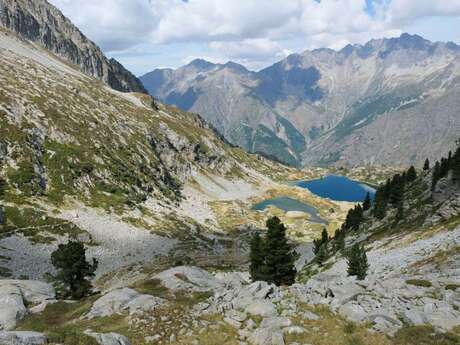 Les lacs de Pétarel par les Portes