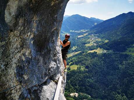 Encadrement via ferrata de Roche Veyrand