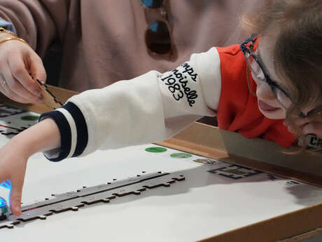 Atelier : Ozobot, le robot suiveur de lignes