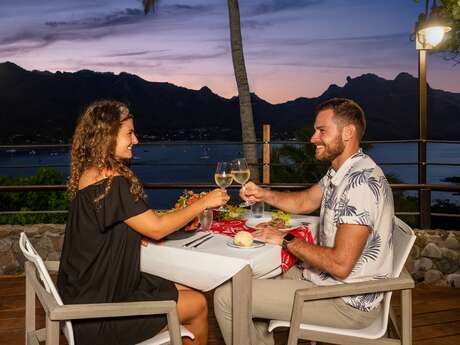 Le Restaurant Kenae - Le Nuku Hiva By Pearl Resorts