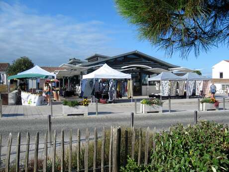 Market of Rivedoux-Plage