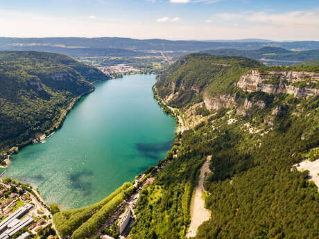 Nantua lake