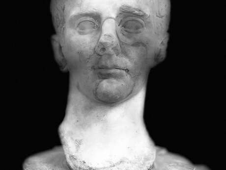 Louisa Babari - AFRICA