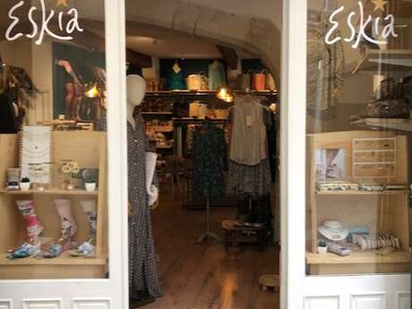 Eskia