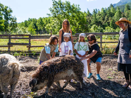 La Petite Ferme des Regains - Educational farm & Alpin traditions