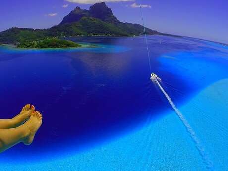 Bora Bora Lagoon Parasail