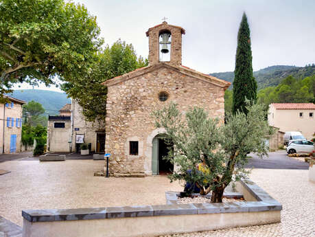 Saint Louis Chapel in Valaury hamlet