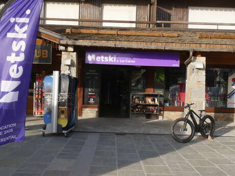 NETSKI. Les Carroz
