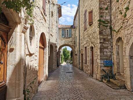 Visite guidée de la Route des crèches de Vézénobres
