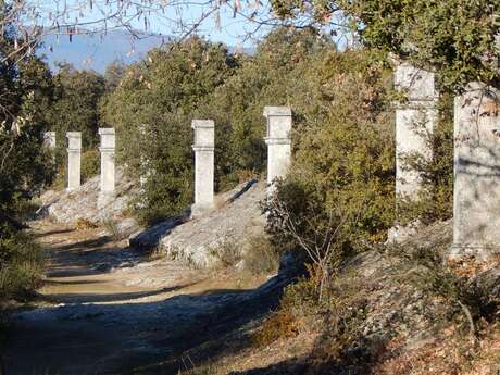 LURS - Chemin des Evêques et pont Romain