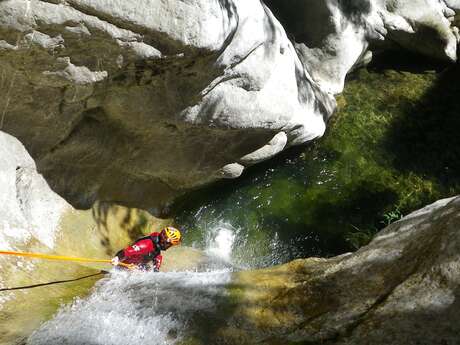 Canyoning avec Neo Mountain