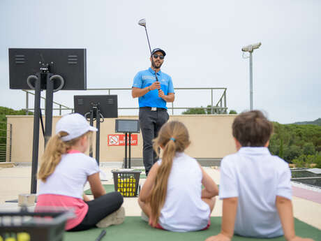 Golf-Aktivitäten 6-15 Jahre in Golf Up