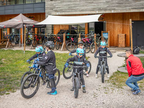 Club enfant stage spring camp - vacances de Pâques
