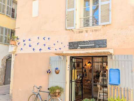 L'Éphémère