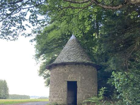 PR703 - Sentier de la Tour