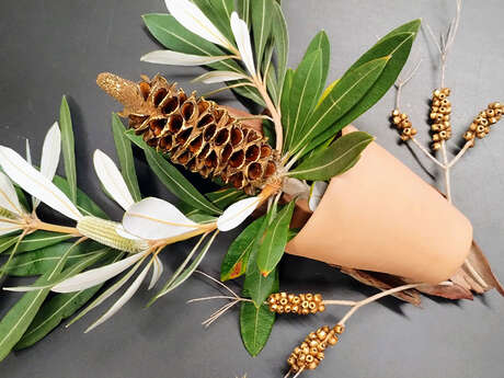 Créer un centre de table de Noël à la feuille d'or