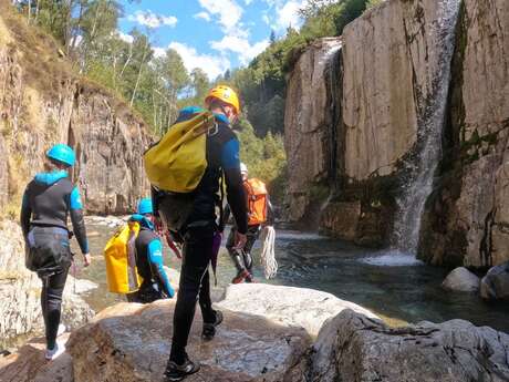 Canyoning avec Ariège Évasion