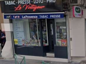Le voltigeur - Presse -Tabac