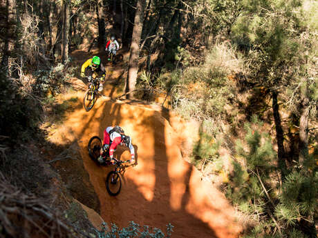 Etape 5 : St-Saturnin-les-Apt/Vitrolles-en-Luberon Traversée de Vaucluse VTT e-bike