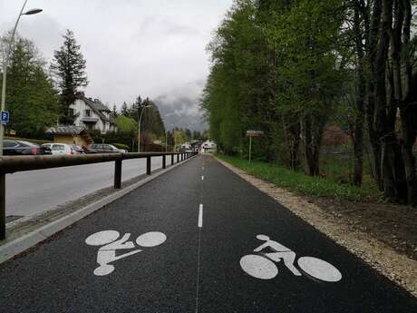 Piste cyclable Chamonix Centre - route du Bouchet