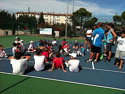 Terrain de tennis