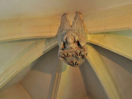 Visite guidée du site clunisien aux fortifications urbaines