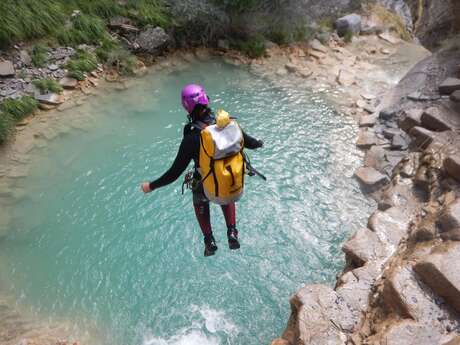 Sortie canyoning avec le Bureau Montagne de Passy
