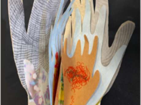 Entre nos mains : carnet-objet avec l'artiste Nadège Poupaert