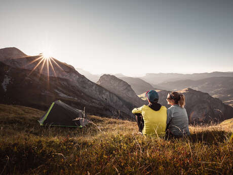 Guided hikes and bivouacs