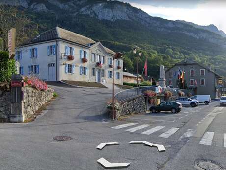 Parking de la Mairie