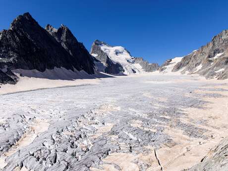 Projection-causerie : le suivi des glaciers dans les Ecrins