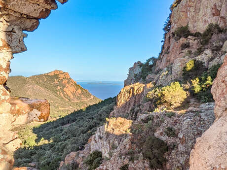 Grotte de Saint Honorat