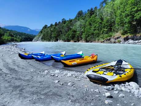 Descente de la Durance en kayak gonflable - Aqua Rafting