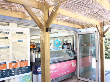 Tienda de comestibles Les Alizés