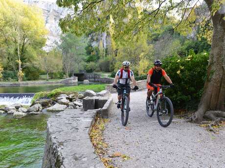 Grande traversée du Vaucluse en VTT - Etape 6 - De Fontaine-de-Vaucluse à Mérindol