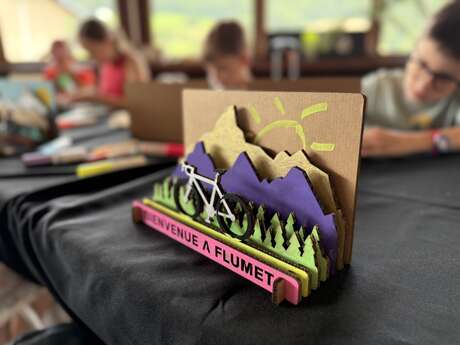 Kreativ-Workshop: „Berg aus Pappe“