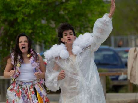 Théâtre : Macédoine générale !