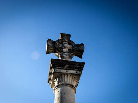 Croix en Pierre