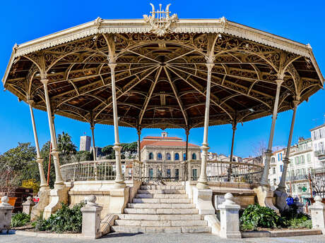 KIOSQUE A MUSIQUE
