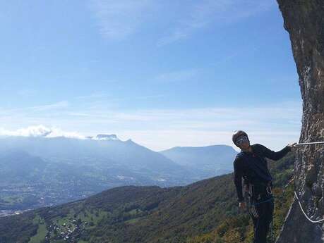 Osmoz' : encadrement escalade et via ferrata