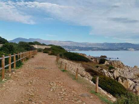 Sentier du Fort Carré